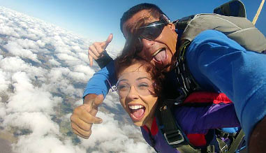 Skydiving Dallas - 13,500ft VIP Jump